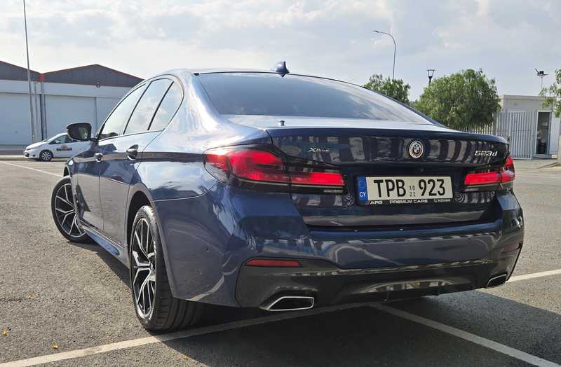 2022 BMW 5-Series 2,0L 2022 Cyprus