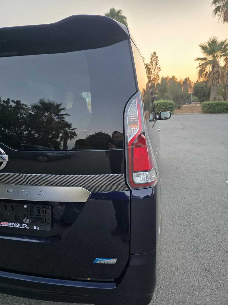 2018 Nissan Serena 2,0L 2018 Cyprus