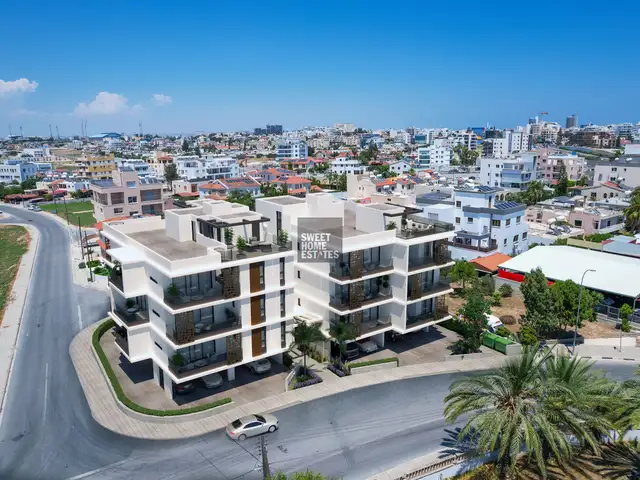 1-bedroom apartment for sale, Larnaca — Larnaka - Kamares