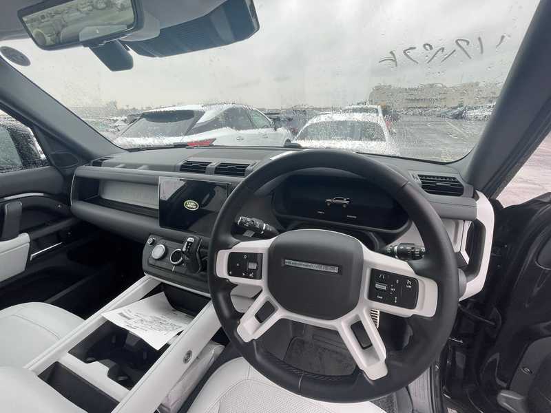 2025 Land Rover Defender 3,0L 2025 Cyprus