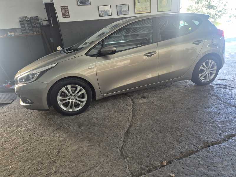 KIA Ceed 1,5L 2013