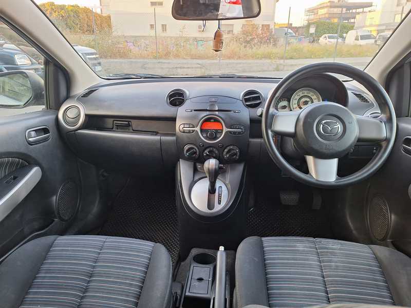 2010 Mazda Demio 1,3L 2010 Cyprus