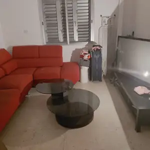 Σαλόνι με καναπέ τηλεόραση και τραπεζακι, Limassol — Episkopi Lemesou