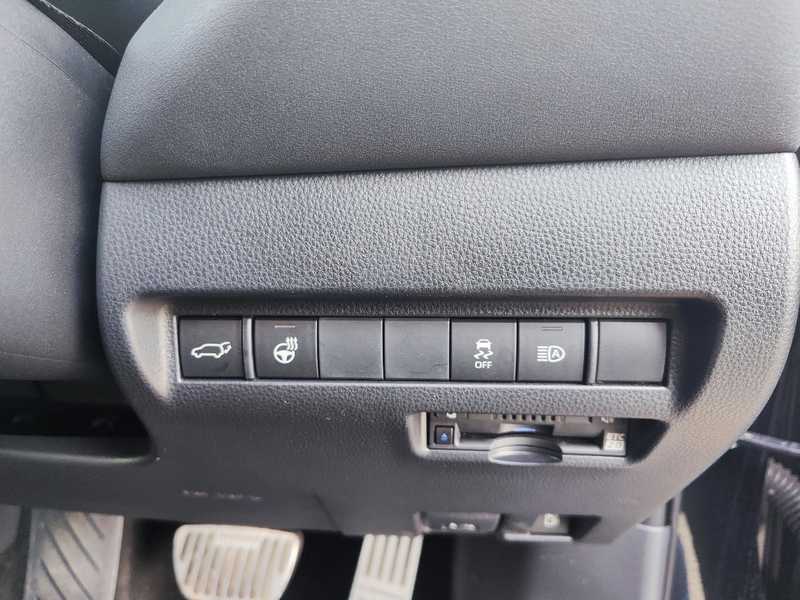 2022 Toyota Harrier 2,5L 2022 Cyprus