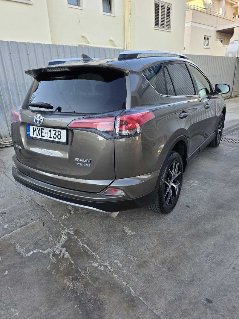 2017 Toyota RAV4 2,5L 2017 Cyprus