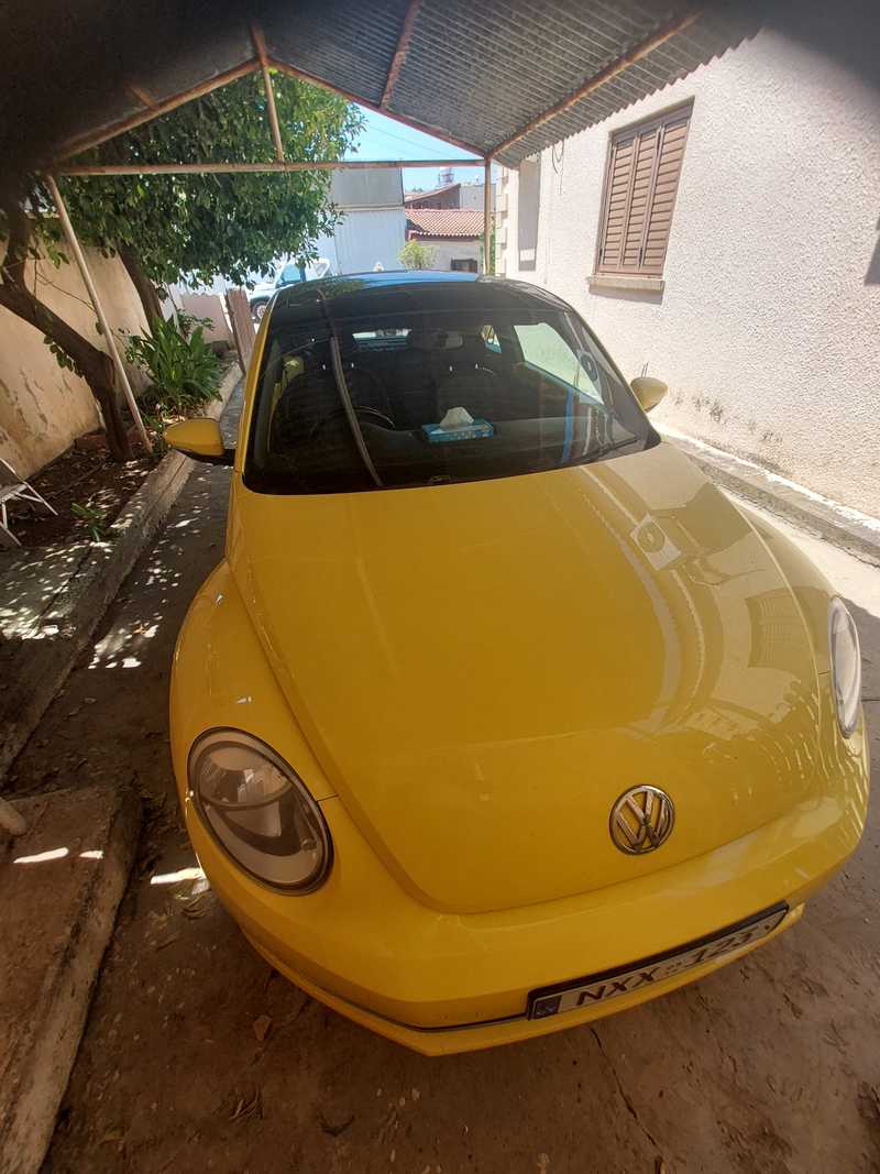 2015 Volkswagen Beetle 1,6L 2015 Cyprus