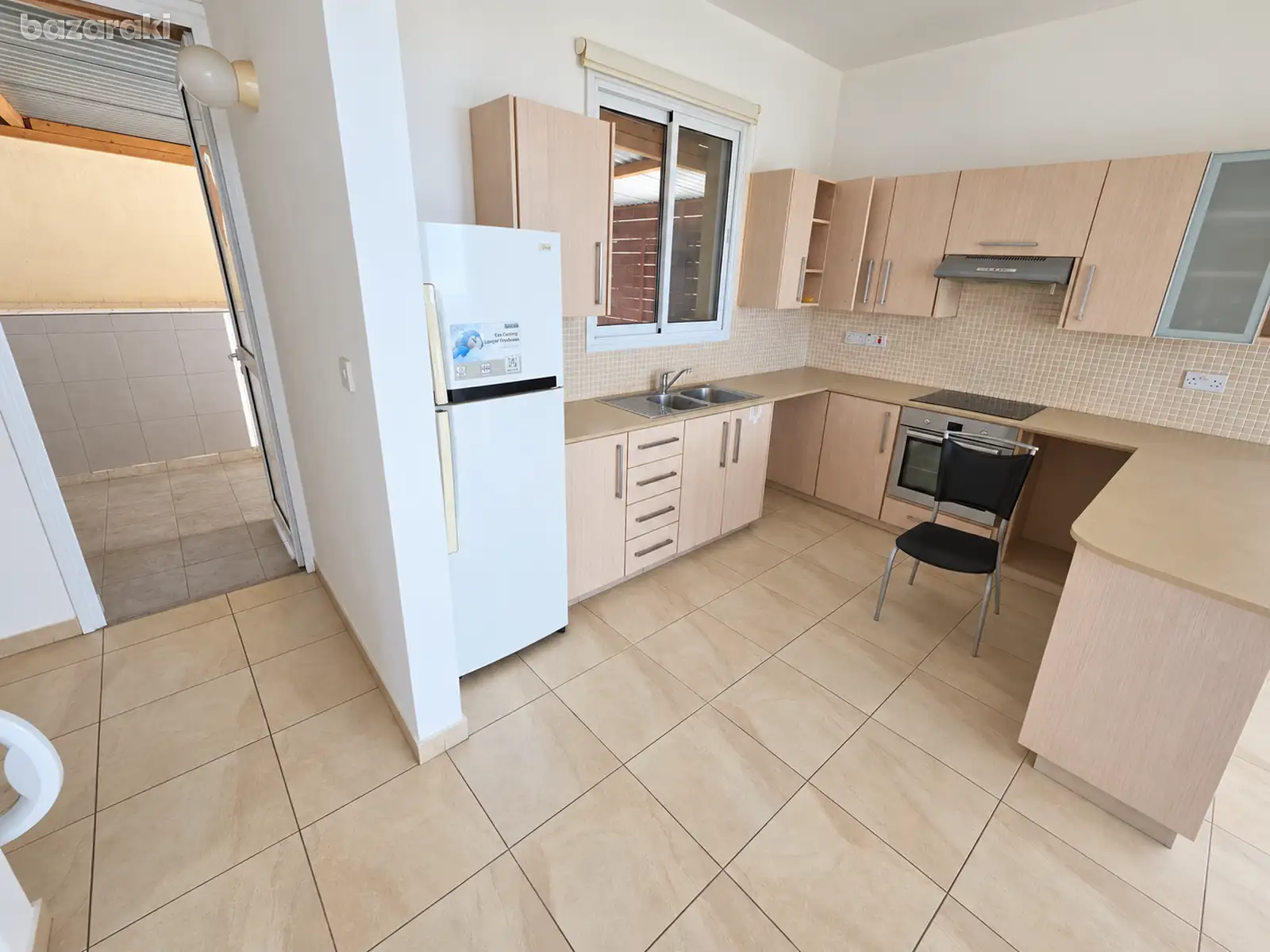 House, 3 bedrooms — 7