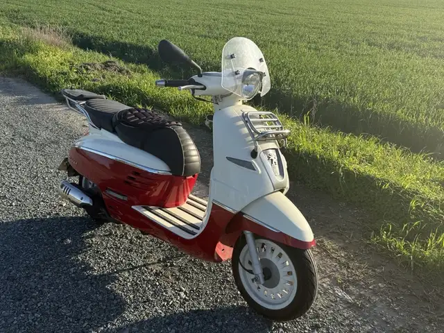 PEUGEOT DJANGO 125cm³, Larnaca — Pyla