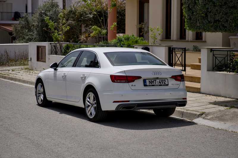 2019 Audi A4 2,0L 2019 Cyprus