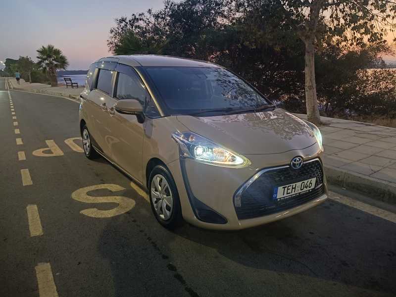 2021 Toyota Sienta 1,5L 2021 Cyprus