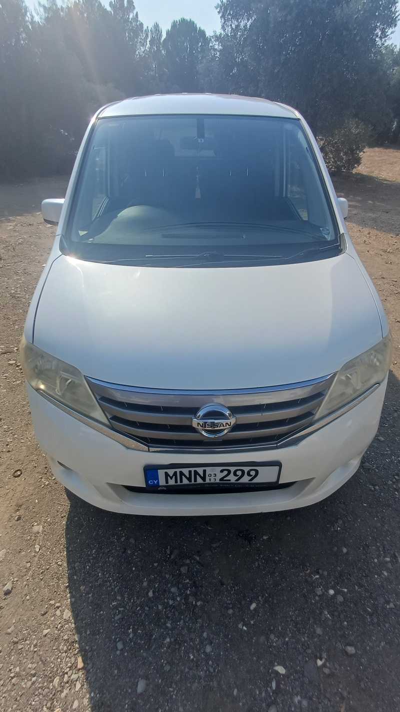 Nissan Serena 2,0L 2013
