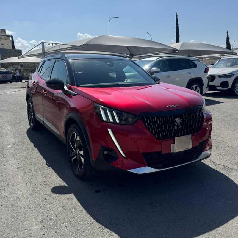 Peugeot 2008 1,2L 2022