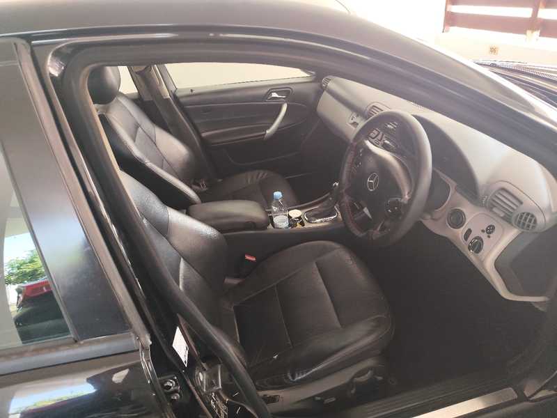2001 Mercedes-Benz C-Class 2,2L 2001 Cyprus