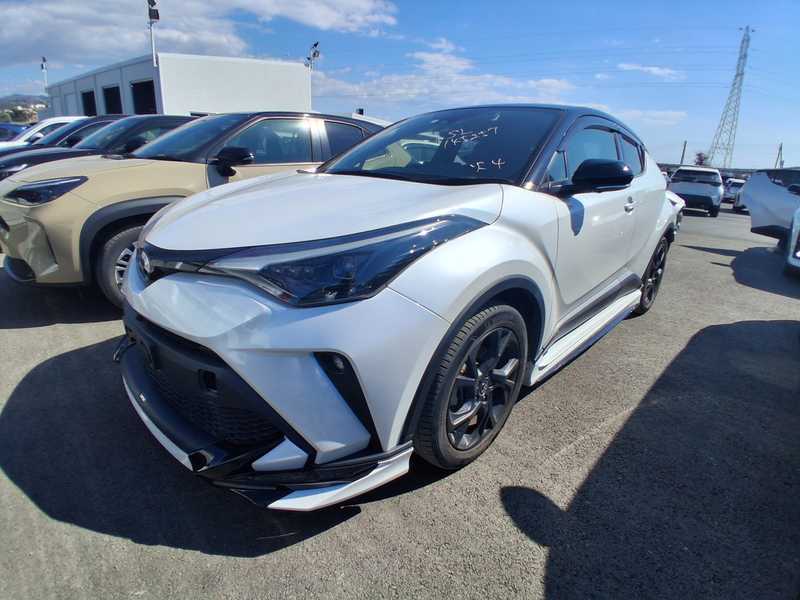 Toyota C-HR 1,8L 2023