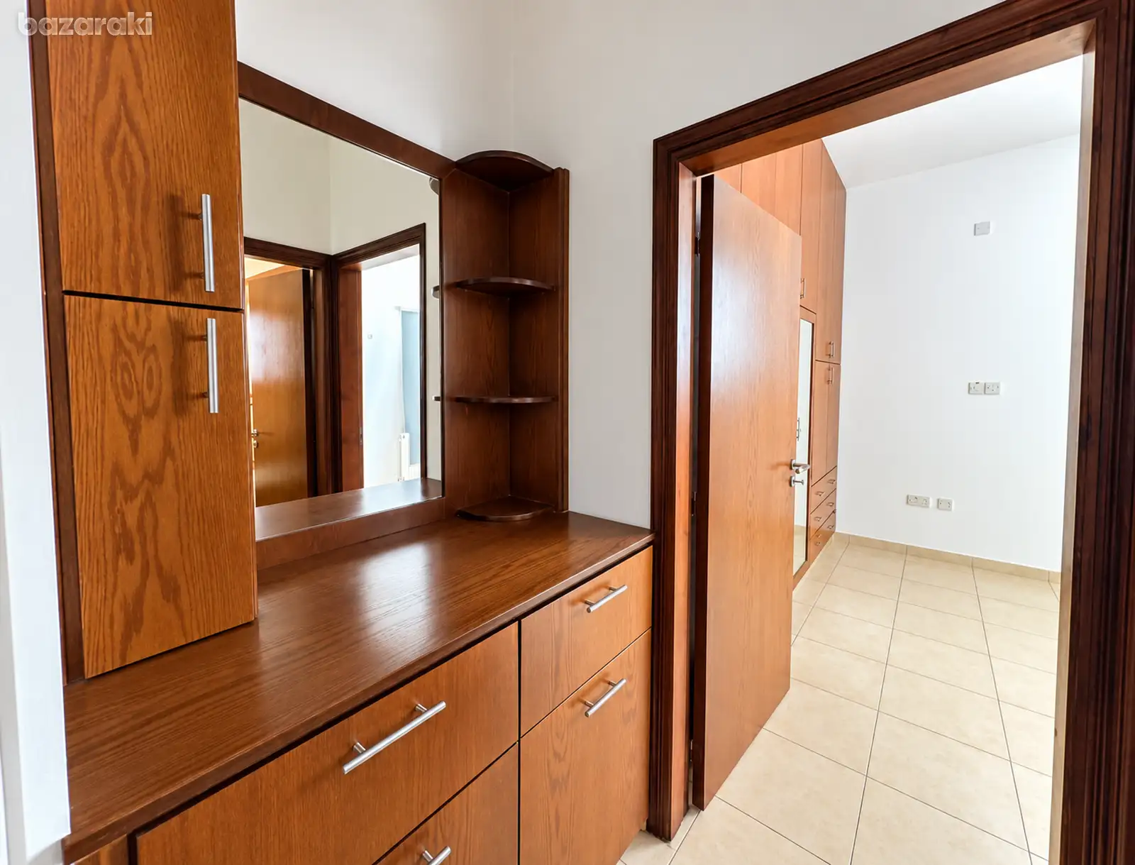 House, 5 bedrooms — 5