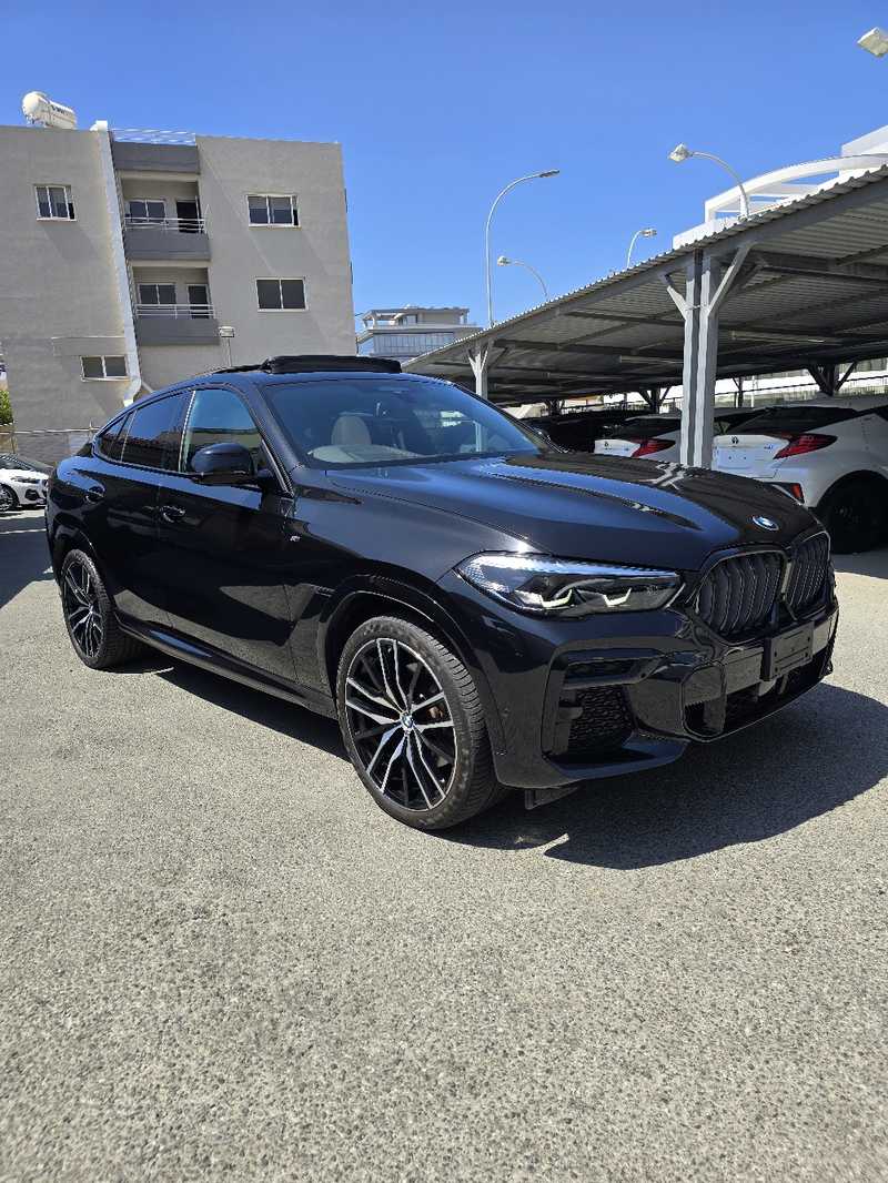 BMW X6 3,0L 2022