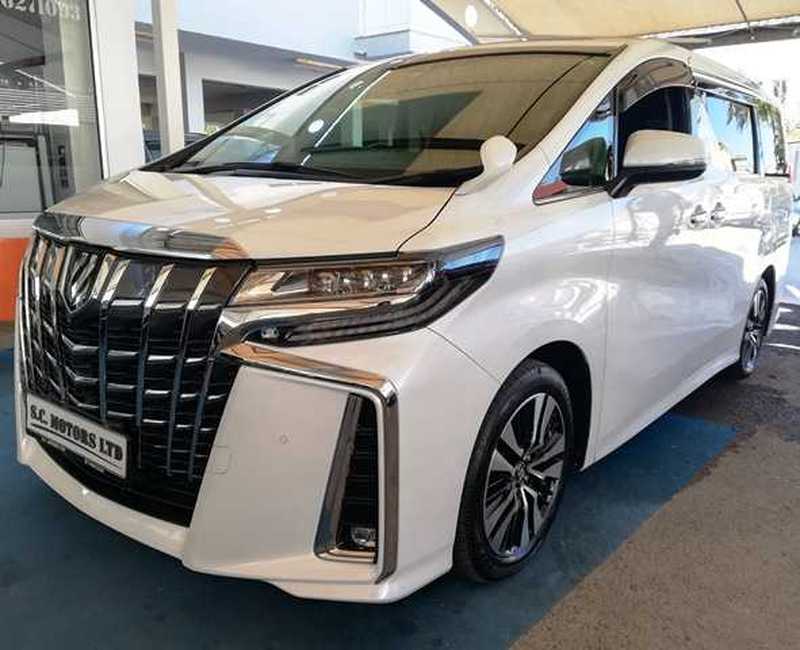 Toyota Alphard 2,5L 2019