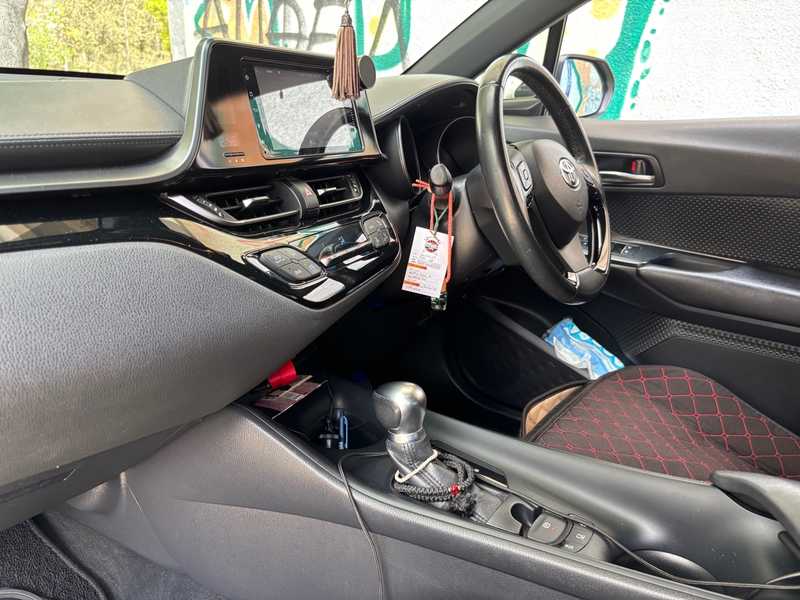 2017 Toyota C-HR 1,8L 2017 Cyprus