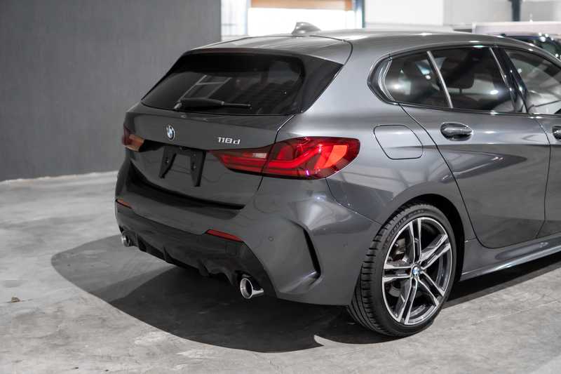 2021 BMW 1-Series 2,0L 2021 Cyprus