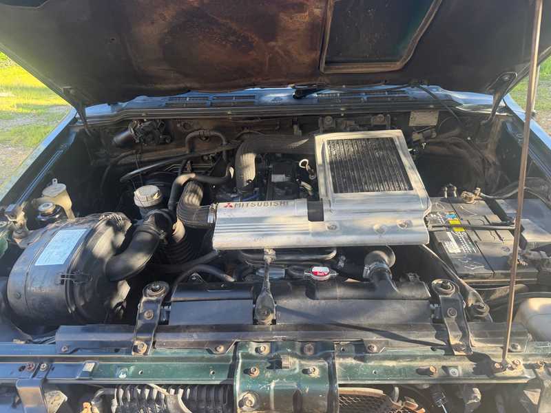 1994 Mitsubishi Pajero 2,8L 1994 Cyprus