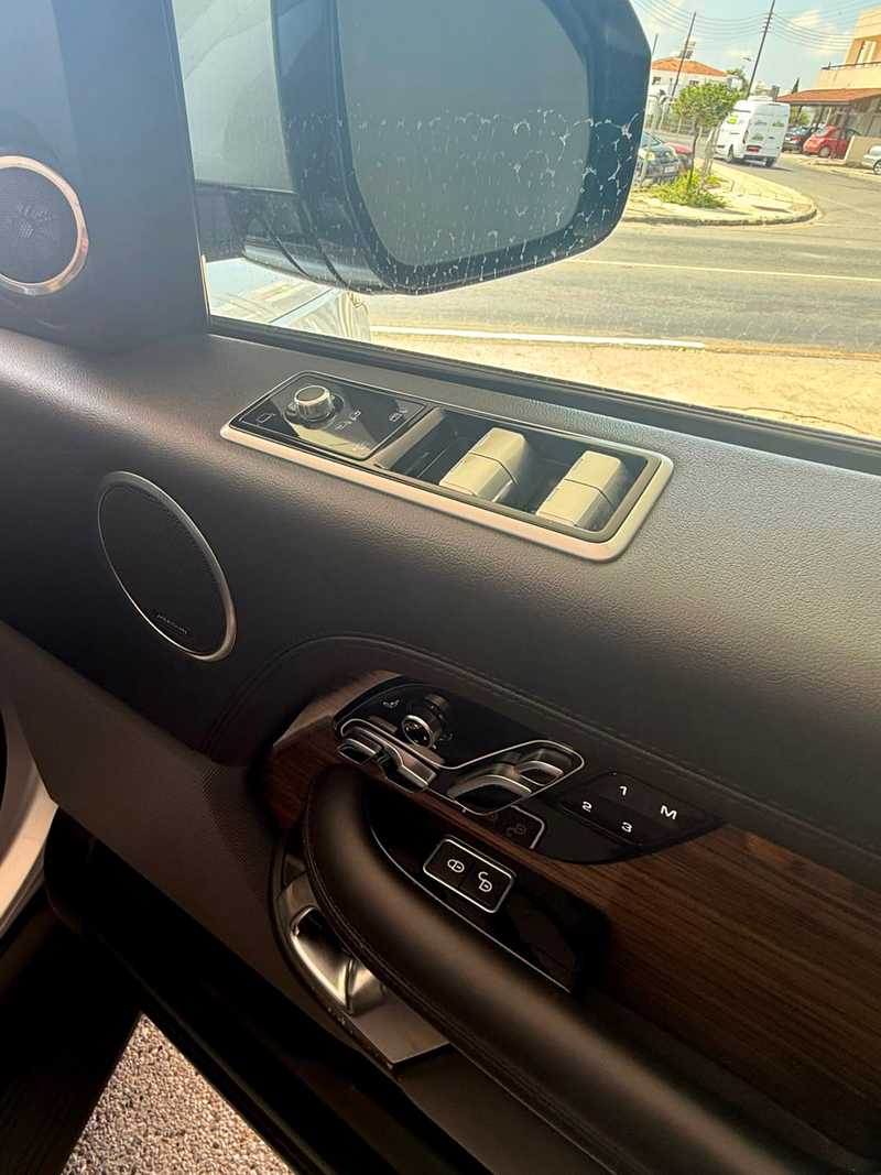 2020 Land Rover Range Rover Vogue 3,0L 2020 Cyprus