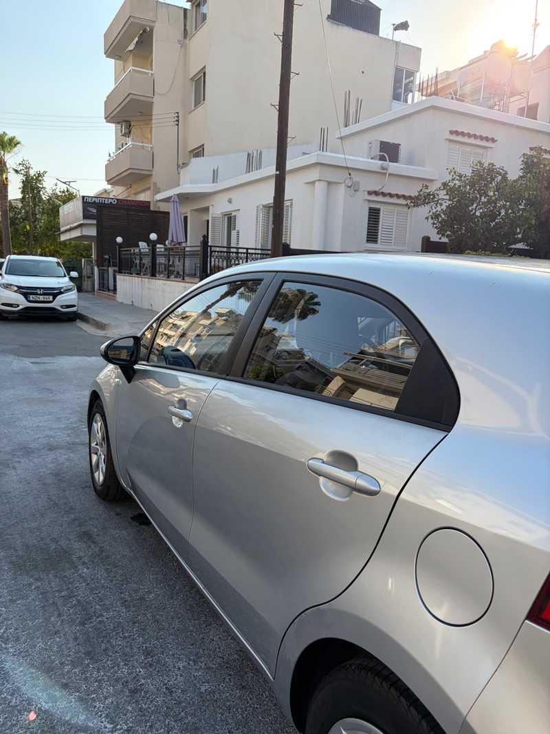 2015 KIA Rio 1,3L 2015 Cyprus