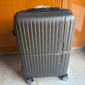 Cabin hard shell suitcase dark brown, Limassol — Limassol - Zakaki