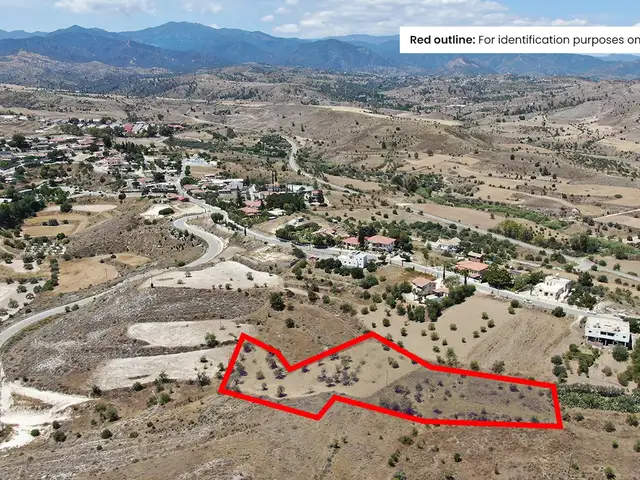 (Share) Residential Field 2843 m², Επαρχία Λευκωσίας — Κάτω Μονή