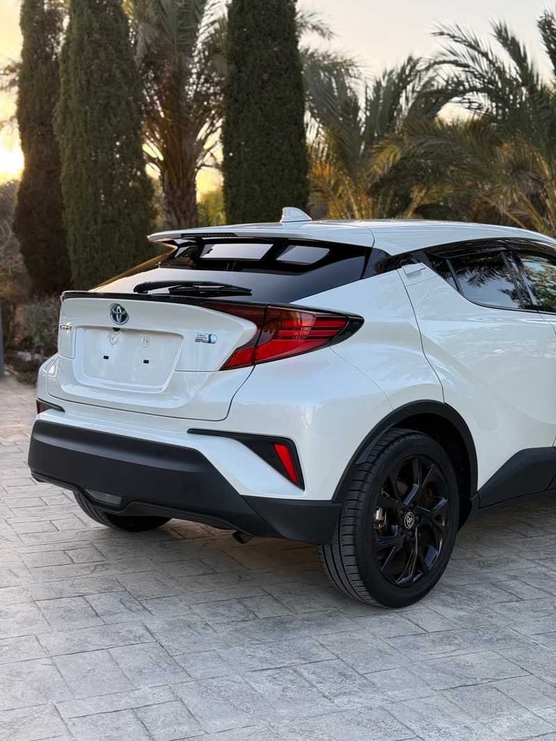 2021 Toyota C-HR 1,8L 2021 Cyprus