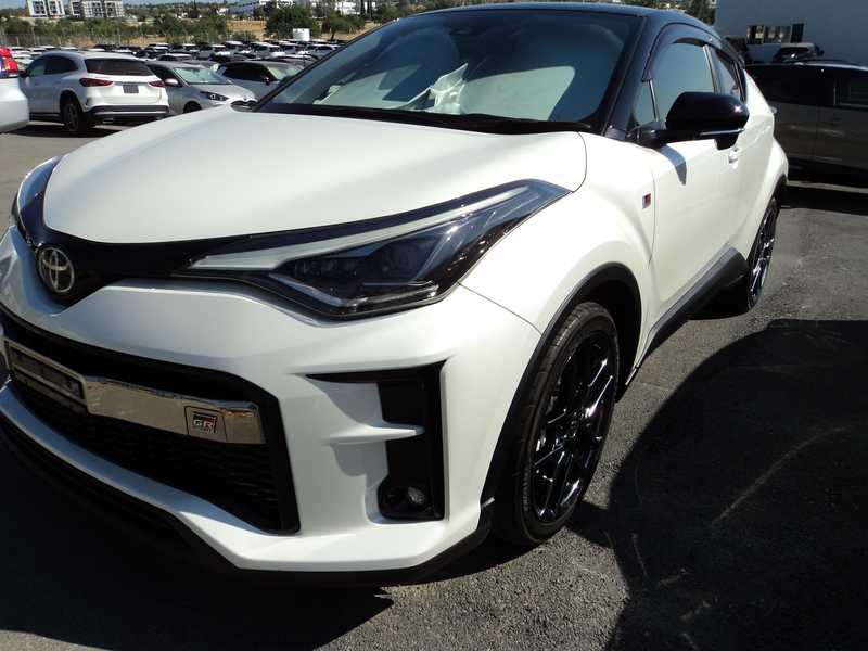 Toyota C-HR 1,8L 2023