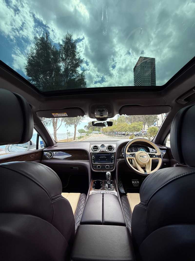 2019 Bentley Bentayga 4,0L 2019 Cyprus