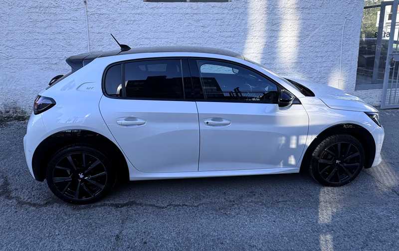 2021 Peugeot 208 1,2L 2021 Cyprus