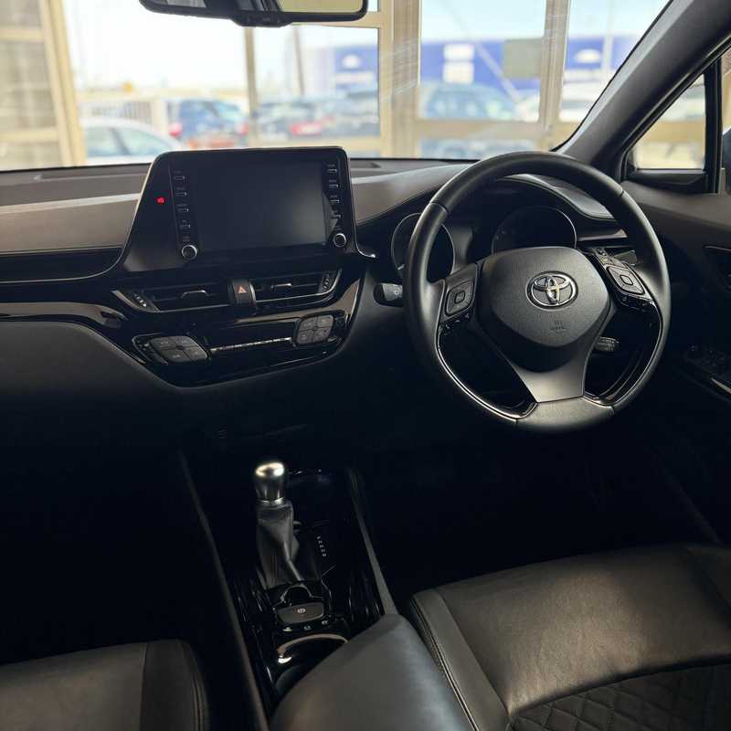 2021 Toyota C-HR 1,8L 2021 Cyprus