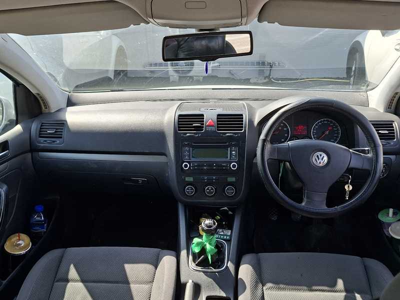 2005 Volkswagen Golf 1,6L 2005 Cyprus