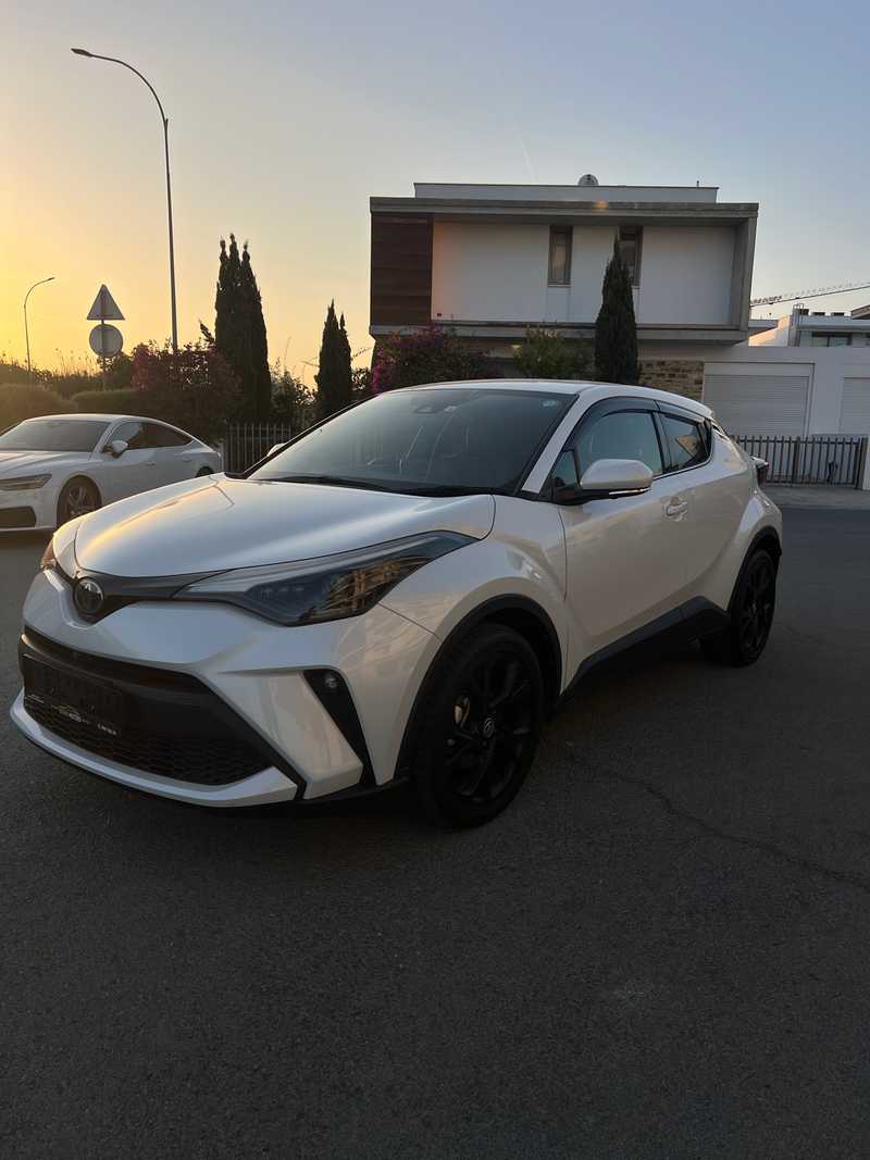 2022 Toyota C-HR 1,8L 2022 Cyprus