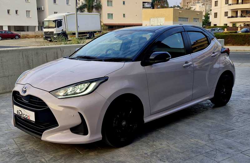 2021 Toyota Yaris 1,5L 2021 Cyprus