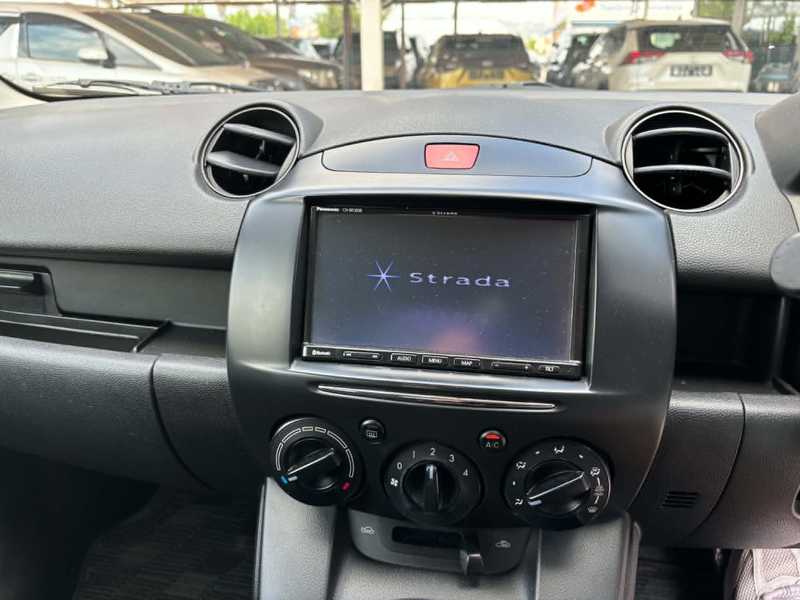 2014 Mazda Demio 1,3L 2014 Cyprus