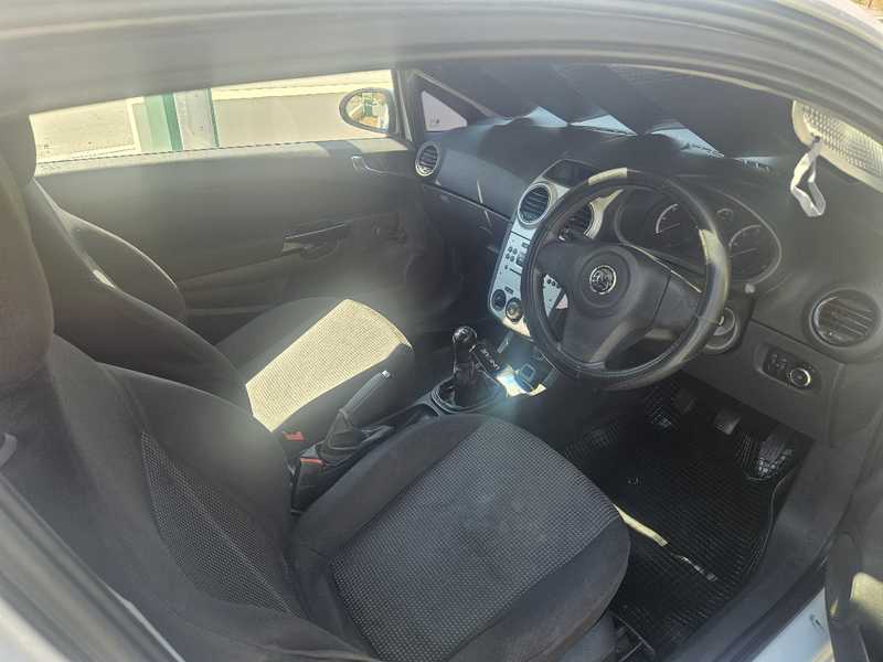 2012 Opel, Vauxhall Corsa 1,3L 2012 Cyprus