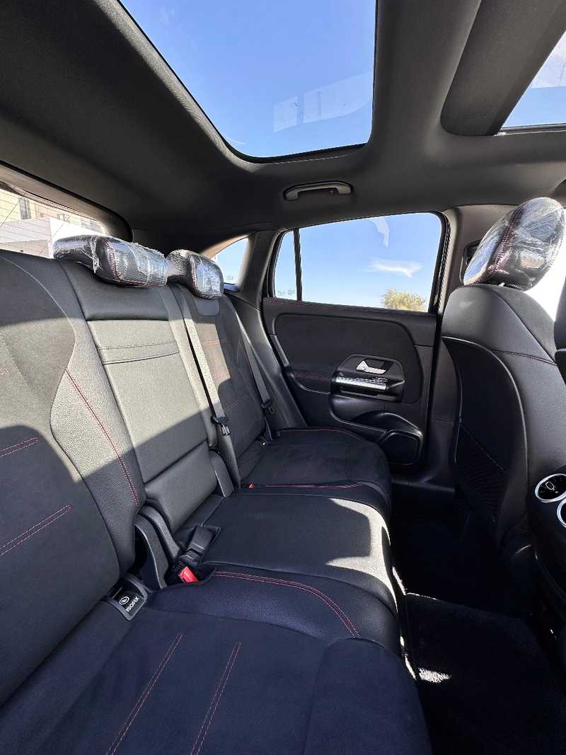 2022 Mercedes-Benz GLA-Class 2,0L 2022 Cyprus