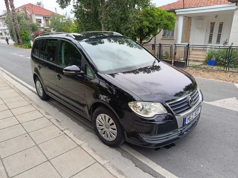 2010 Volkswagen Touran 1,4L 2010 Cyprus