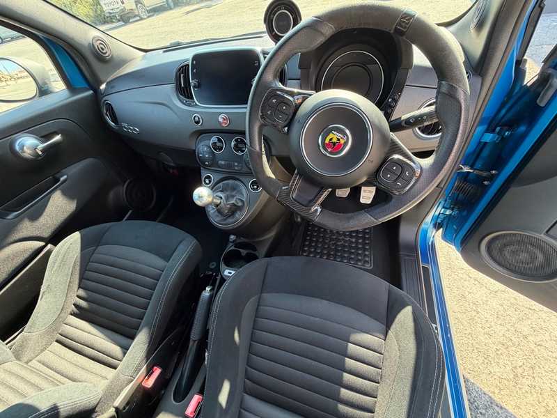 2021 Fiat Abarth 595 1,4L 2021 Cyprus