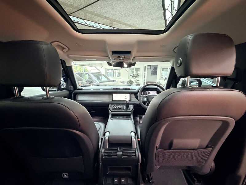 2023 Land Rover Defender 3,0L 2023 Cyprus