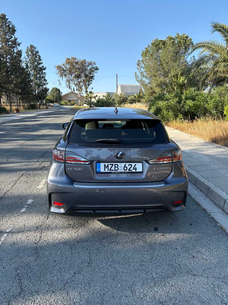 2017 Lexus CT 1,8L 2017 Cyprus