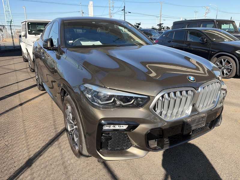 BMW X6 3,0L 2021