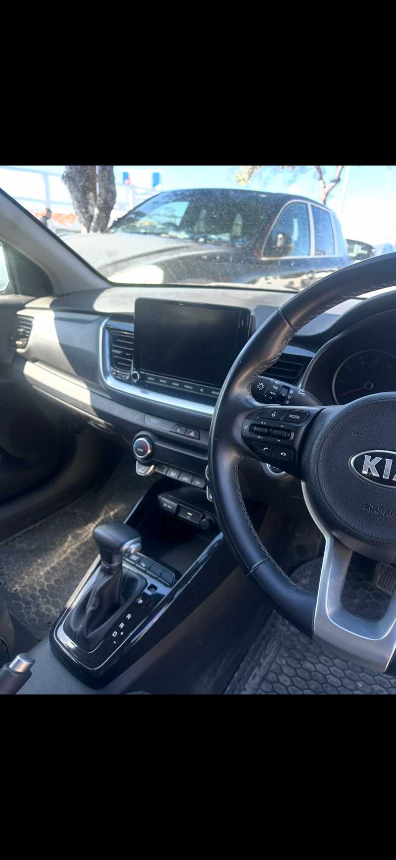 2022 KIA Stonic 1,1L 2022 Cyprus