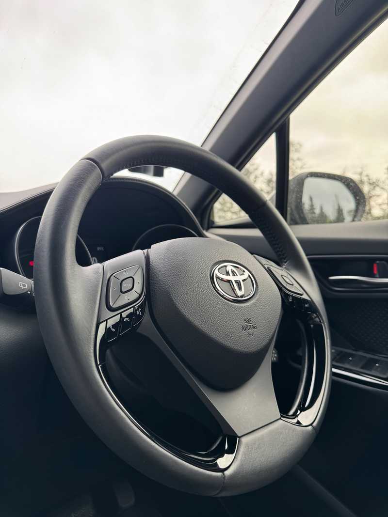 2021 Toyota C-HR 1,8L 2021 Cyprus