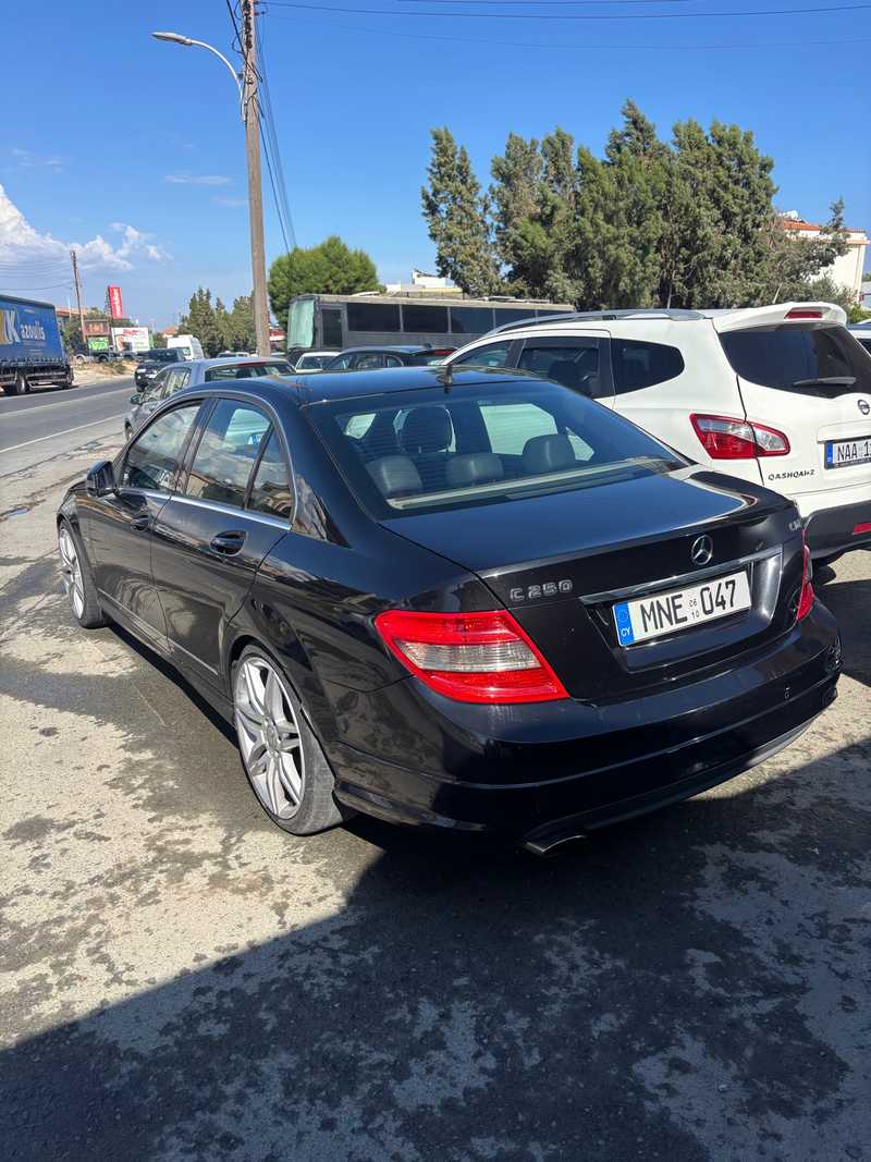 2011 Mercedes-Benz C-Class 2,5L 2011 Cyprus