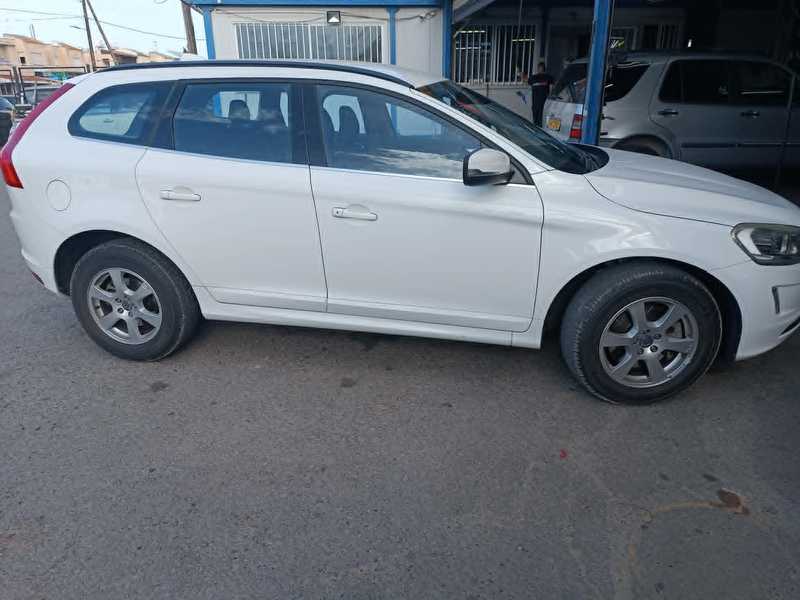 2014 Volvo XC60 2,0L 2014 Cyprus