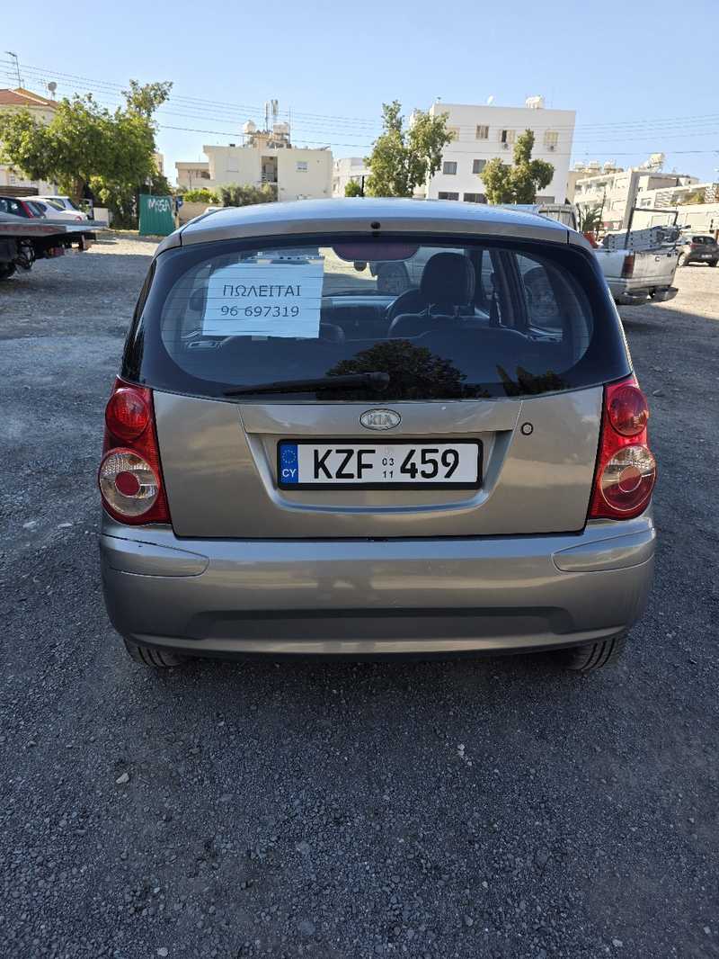 2011 KIA Picanto 8,0L 2011 Cyprus