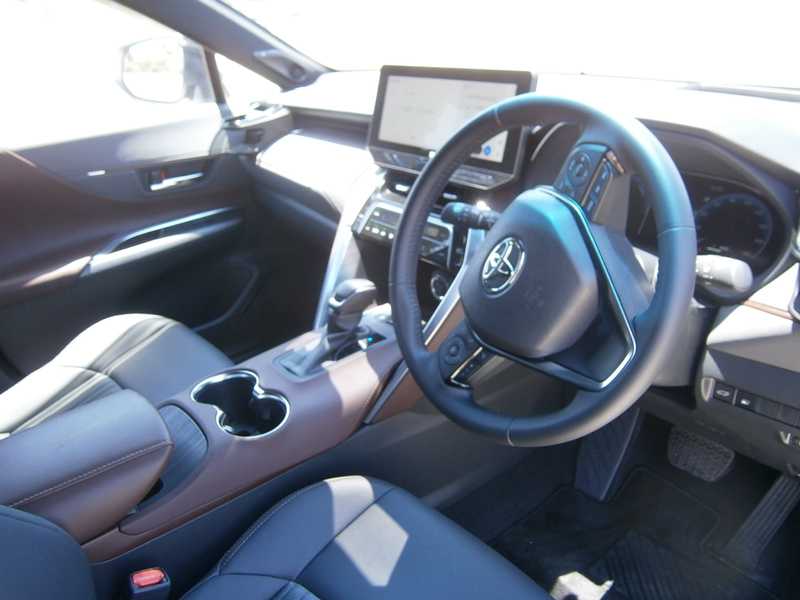 2025 Toyota Harrier 2,5L 2025 Cyprus